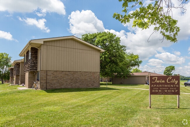 Photo - Twin City Apartments