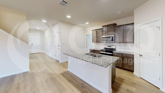 Photo - 1400 Colonial Bluff Ln