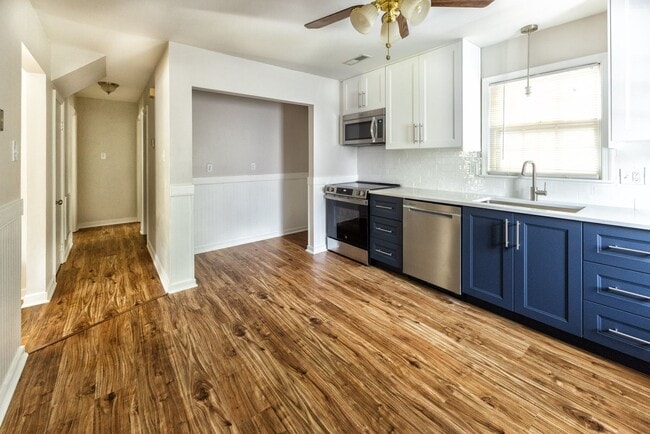 Photo - 4 Bedroom Home in North Chesterfield ***Available NOW***