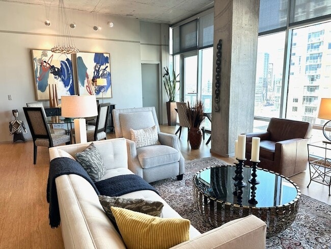 Photo - 700 12th Ave S Unit 905