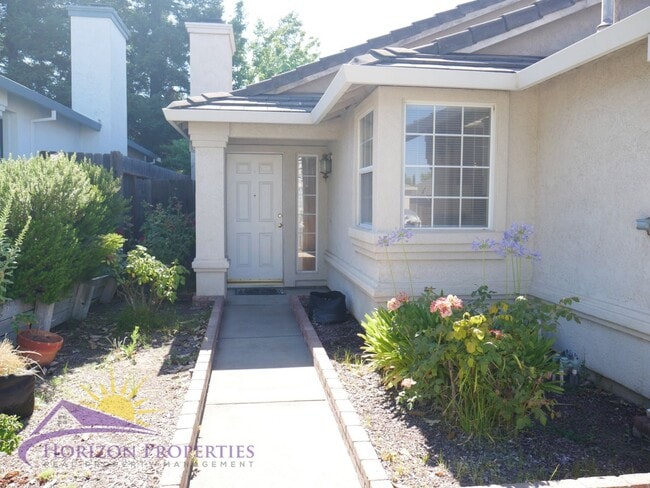 Photo - Open 3 Bed 2.5 Bath 1,959 Sq. Ft. Antelope Home