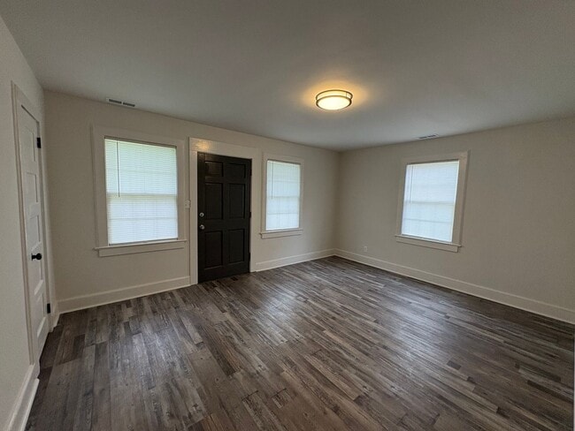 Photo - 506 Watson Ave