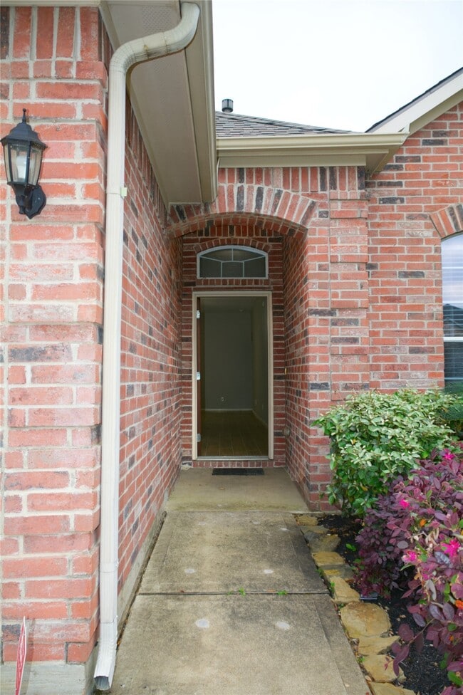 Photo - 14434 Long Meadow Dr