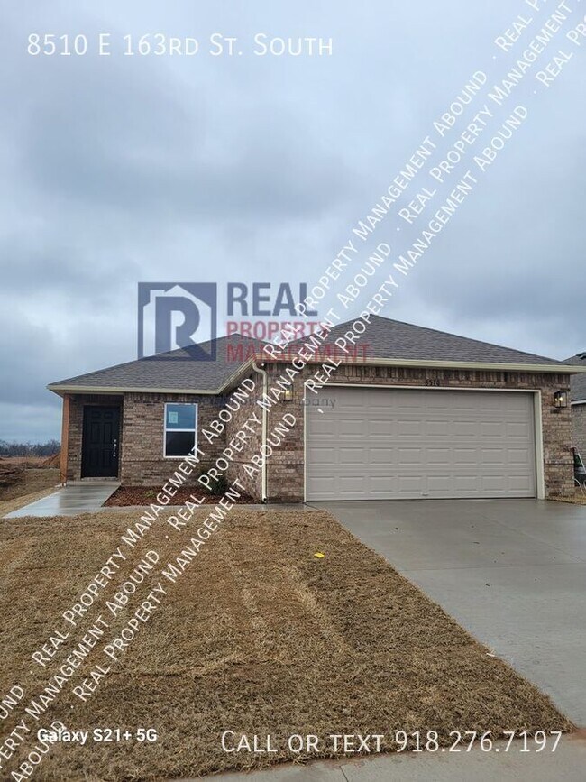 Photo - 8510 E 163rd St S