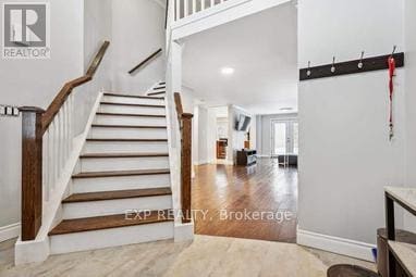 Photo - 84 Butternut Dr