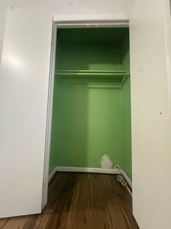 Photo - 8xxx Barrett Pl