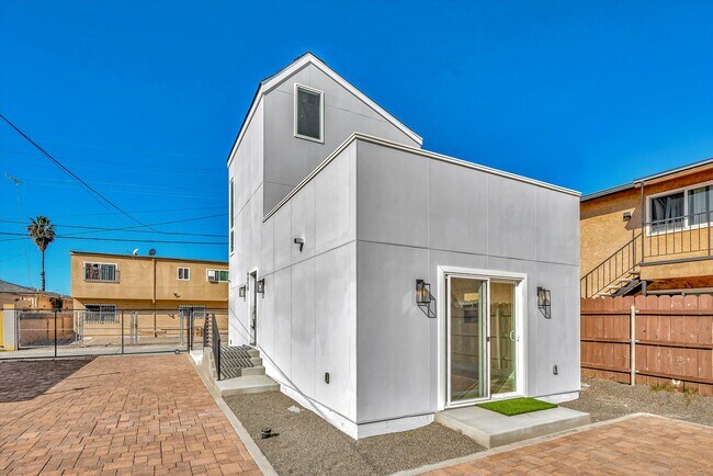 Photo - 4050 Cherokee Ave