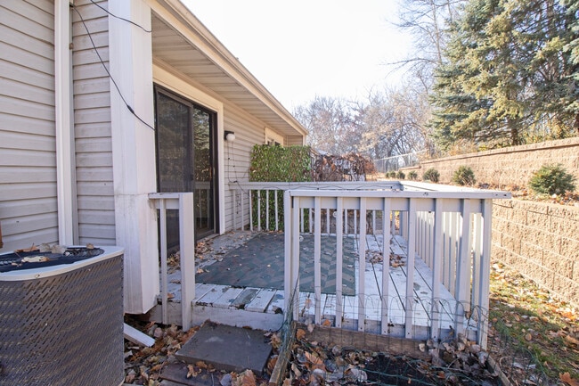 Photo - 4215 Sylvia Ln S