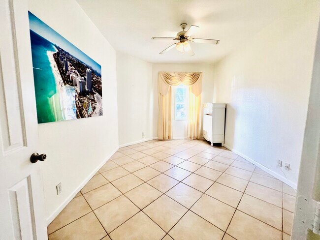 Photo - 13620 Folkestone Ct