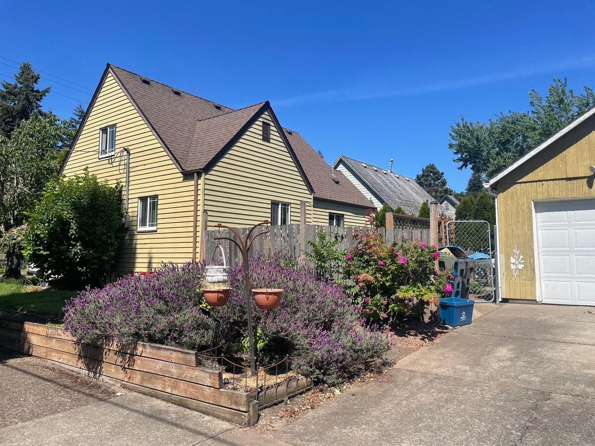 Photo - 2 bed 1 bath Home in West Salem