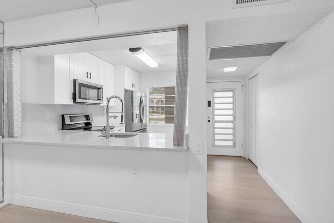 Photo - 1102 Bahama Bend Unit C1