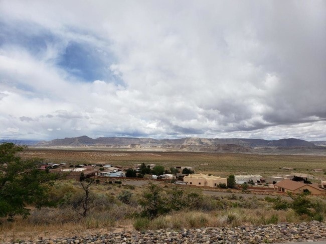 Building Photo - 1003 Tower Butte Rd Rental