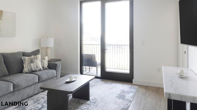 1007 S Mint St Unit 819