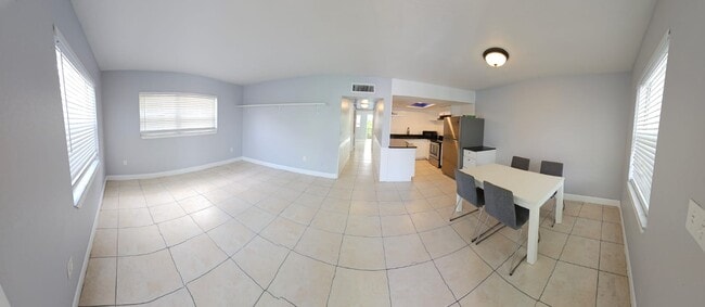 Building Photo - 309 Avanda Ct Unit 1