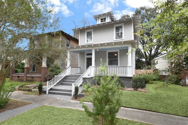 Photo - 1214 E 31st St House