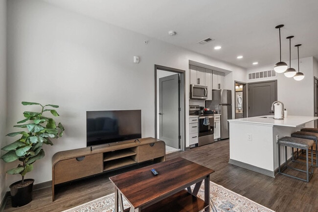 Photo - 6160 N Rural St Unidad ID1388733P