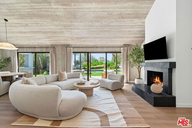 Photo - 28036 Sea Ln Dr
