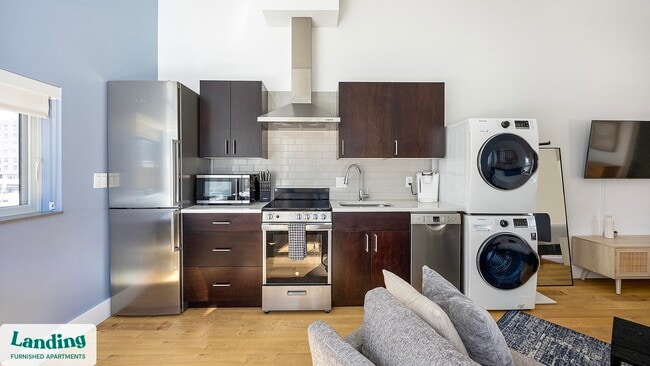 Photo - 135 Adams St Unidad 311.1411280