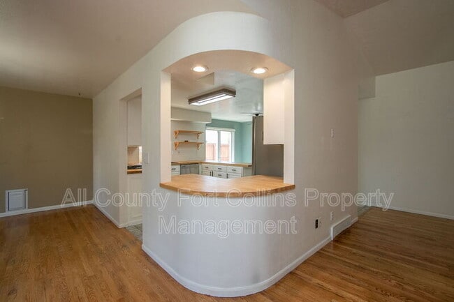 Photo - 7220 W Canberra St