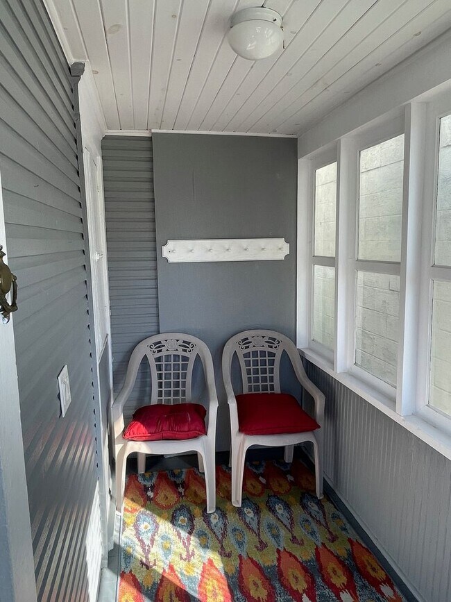 Photo - 263W Unit 263W - R