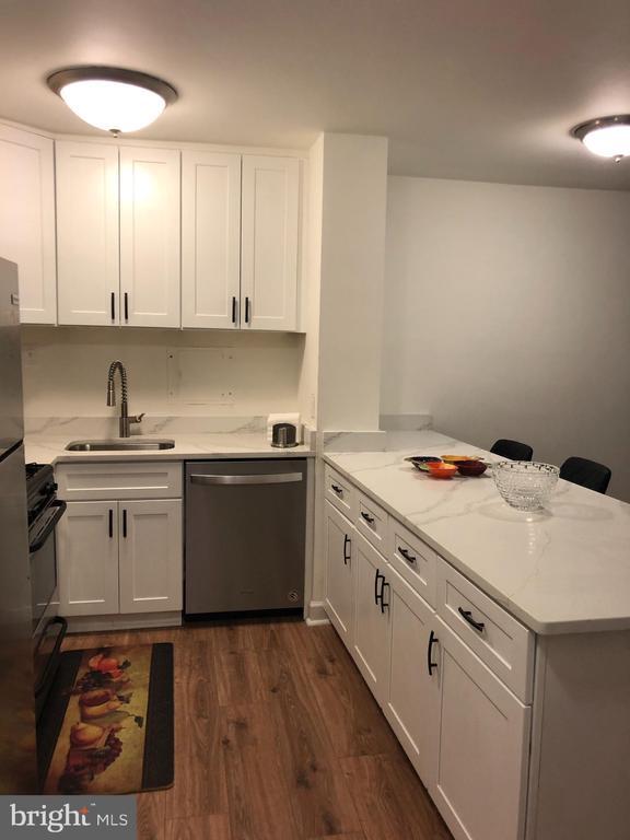 Photo - 950 25th St NW Unit 508N