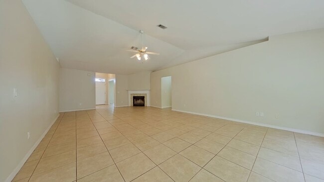 Photo - 143 Steeplechase Dr