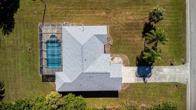 Photo - 608 Richmond Ave N