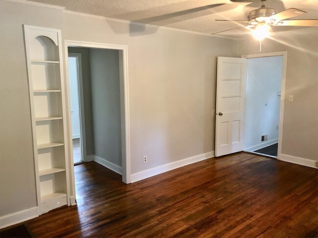 Photo - 3319 Maywood Dr