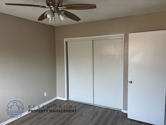 Photo - 117 E. Leatrice