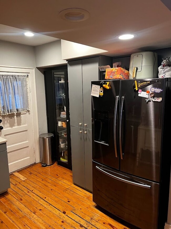 Photo - 1014 Bradish St Unit Second Floor