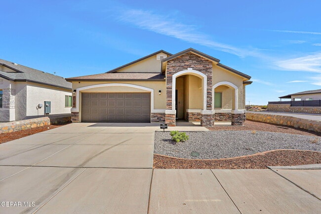 Photo - 12616 Zollinger Ave Casa