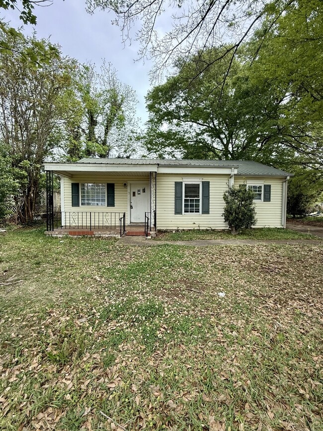 Building Photo - 537 Grant St