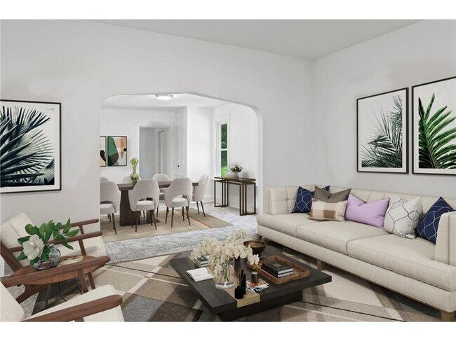 Photo - 230 Curtice St E House