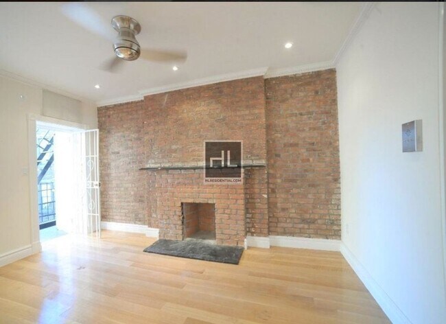 Building Photo - NO FEE • West Village 1BR • Hudson Street and Perry Street. • Fireplace • Pets OK • Near Multiple... Unit 05