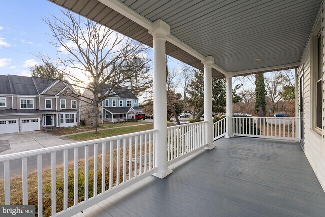 Photo - 10512 Warfield St