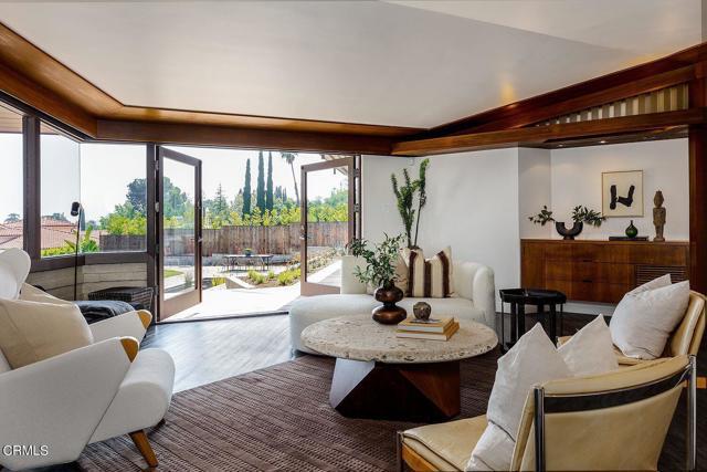 Photo - 1210 Journeys End Dr