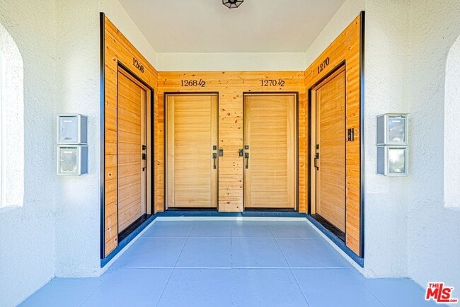 Photo - 1268 S Citrus Ave