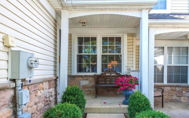 Photo - 1674 Rockcress Dr