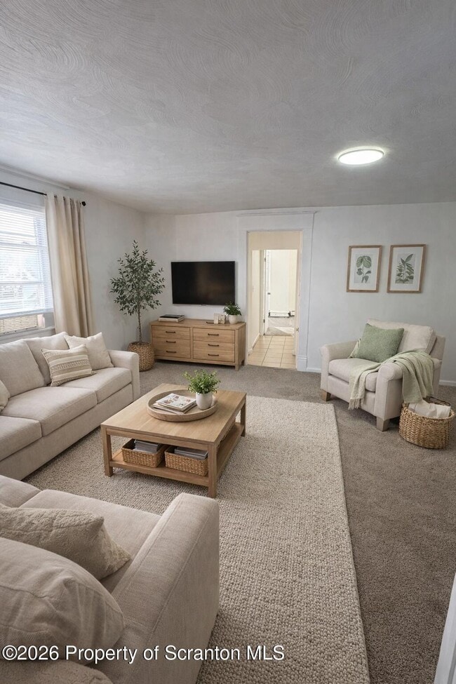 Photo - 1135 Lloyd St