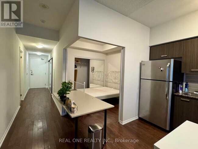 Photo - 832 Bay St. Unité 602