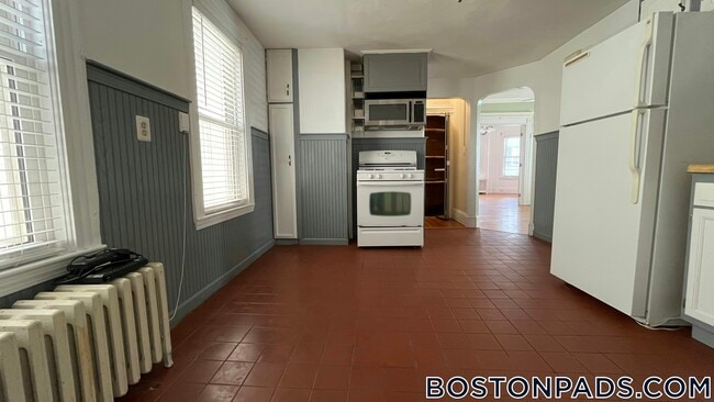 Photo - 369 Savin Hill Ave Unidad 2