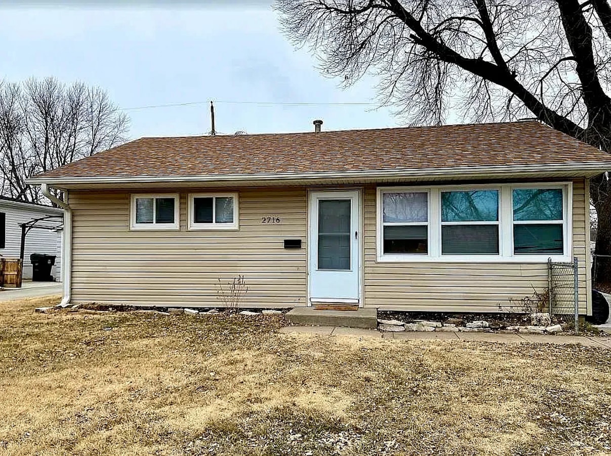 Photo - 2716 Avenue H
