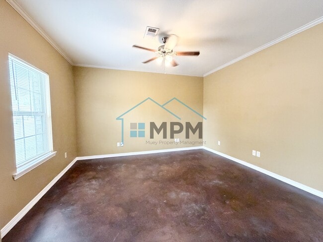 Photo - 122 Flagstone Dr