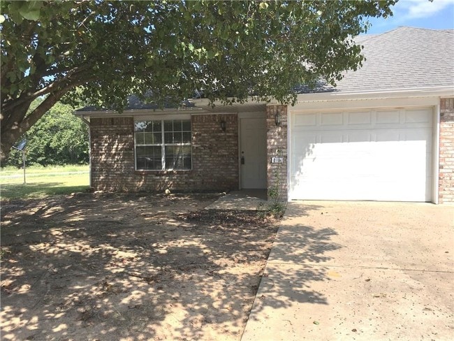 Photo - 1 Holly Dr
