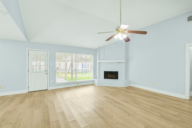 4523 Stallion Brook Ln