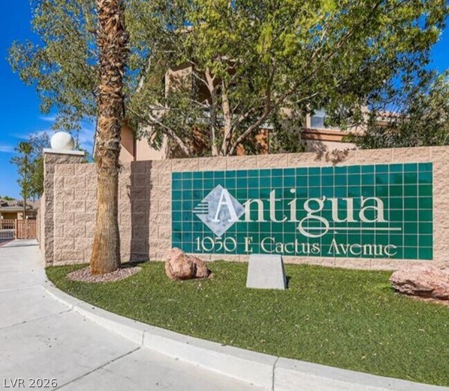 Photo - 1050 E Cactus Ave Unit 2017