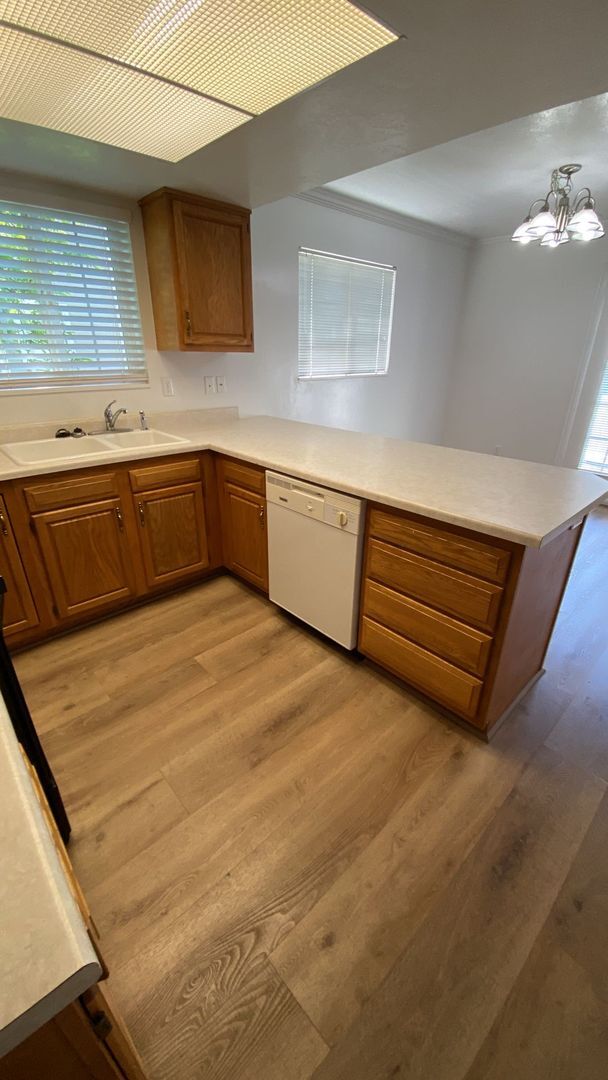 168 Coventry Pl