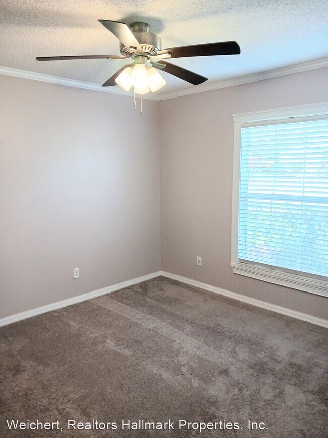 Photo - 3 br, 2 bath House - 4162 Waltham Forest Dr