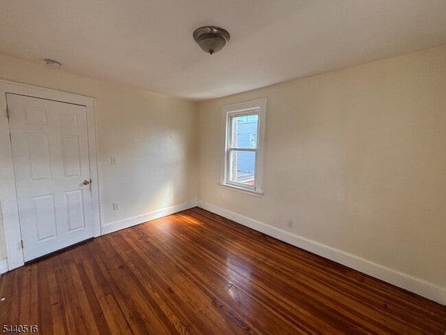 Photo - 271 Vermont Ave Unit 1