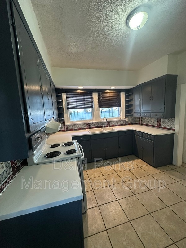 Photo - 1714 Dartmouth Ave